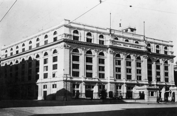 Casa dell'Automobile Piazza Verdi - Cametti 